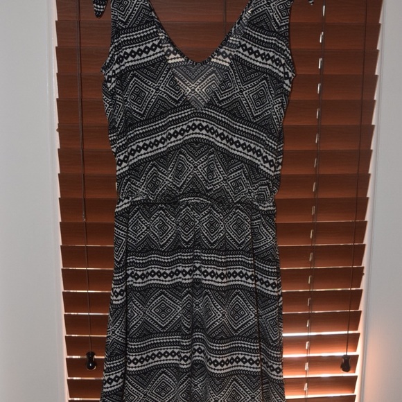 Show Me Your MuMu dress (sold) - Picture 2 of 3
